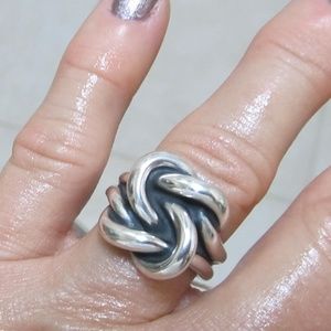 James Avery Bold Lover's Knot ring